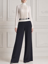 Mélanie | Ensemble Haut Blanc à Col Montant et Effet Franges et Pantalon Large Noir
