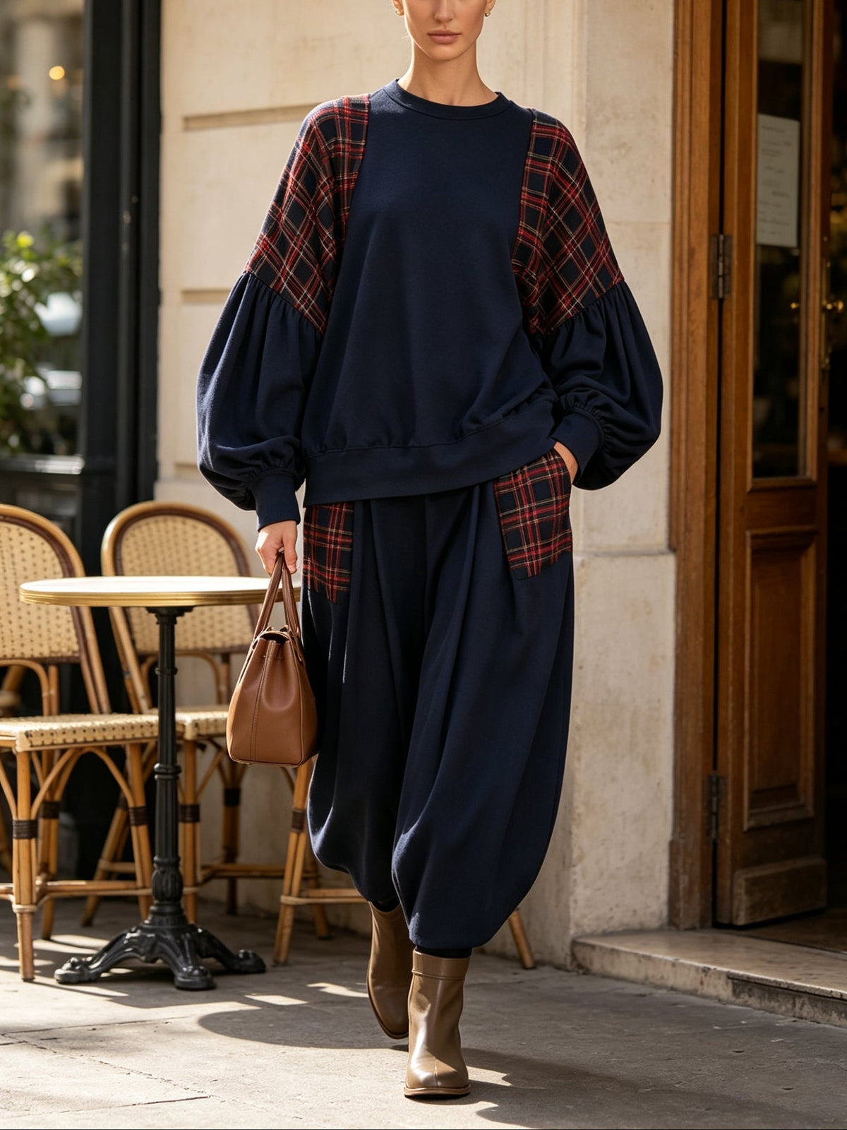 Régine | Ensemble Sweat Ample à Empiècements À Carreaux Classiques et Pantalon Large