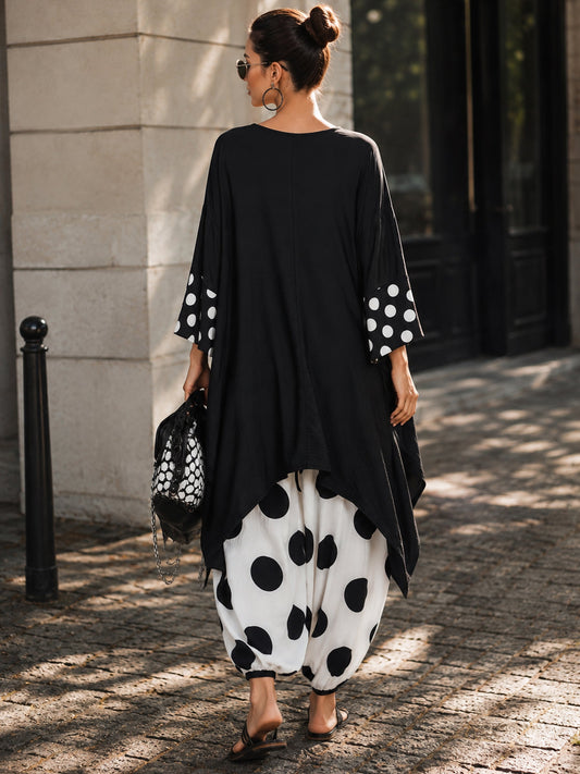 Angeline | Ensemble Deux Pièces Tunique Oversize Noire à Ourlet Asymétrique et Pantalon Sarouel à Pois
