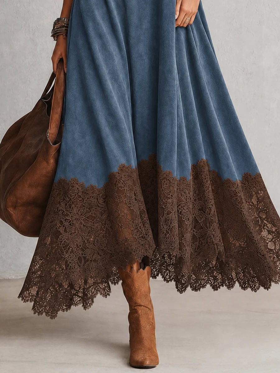 BRUNELLA | Robe longue effet daim avec ourlet en dentelle