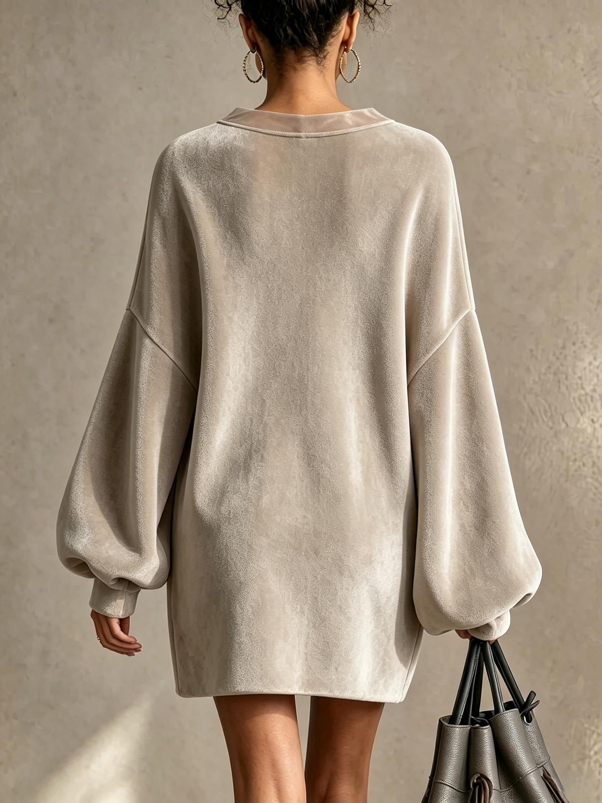 Ghislaine | Mini Robe Ample Élégante Col V à Nœud et Manches Chauve-Souris