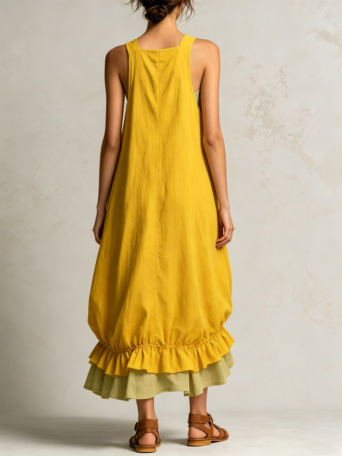 Philippine | Robe Midi Bulle Jaune Sans Manches à Grandes Poches et Ourlet à Volants Superposés