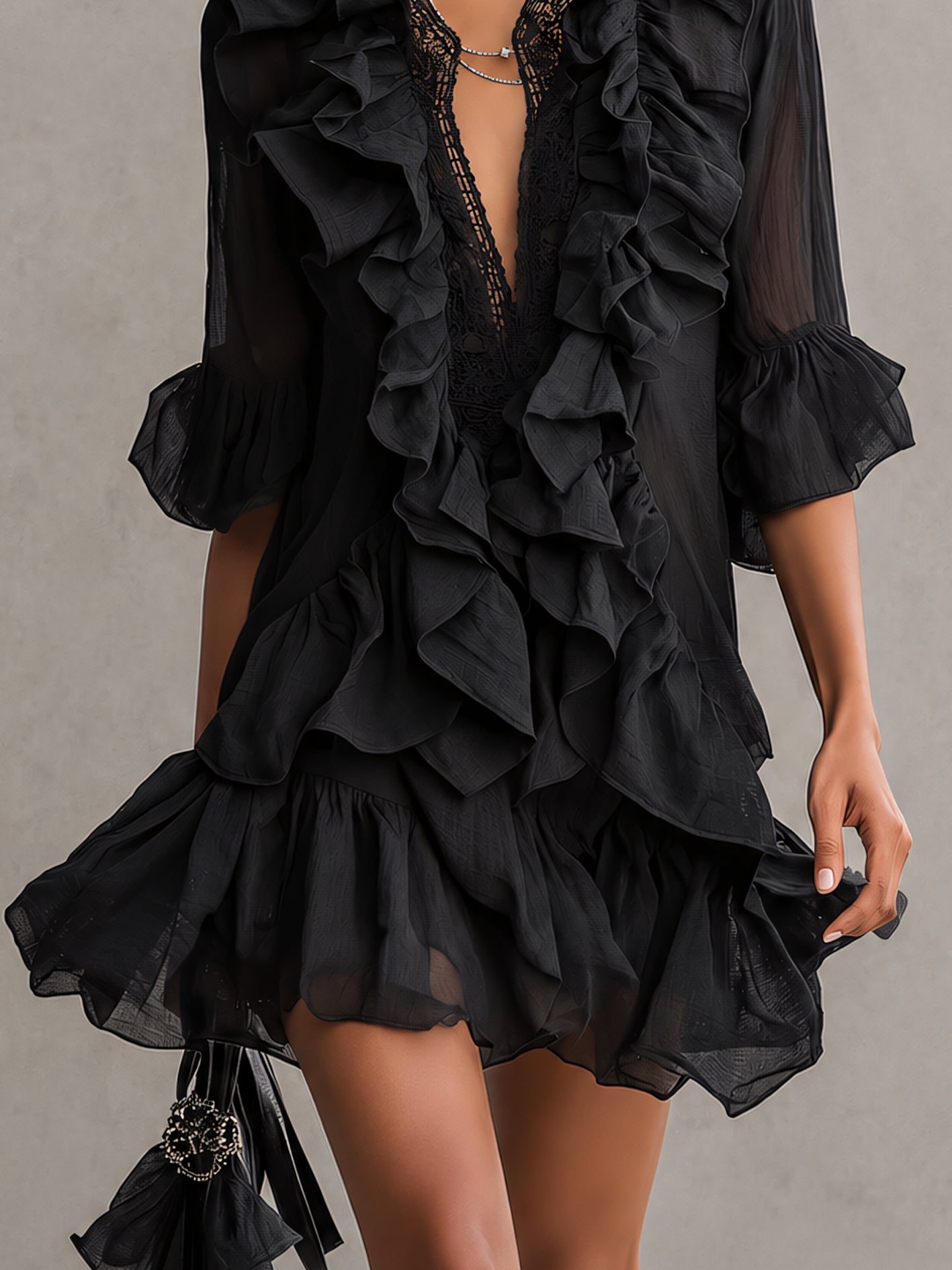 Anaïs | Robe mini noire en mousseline à volants
