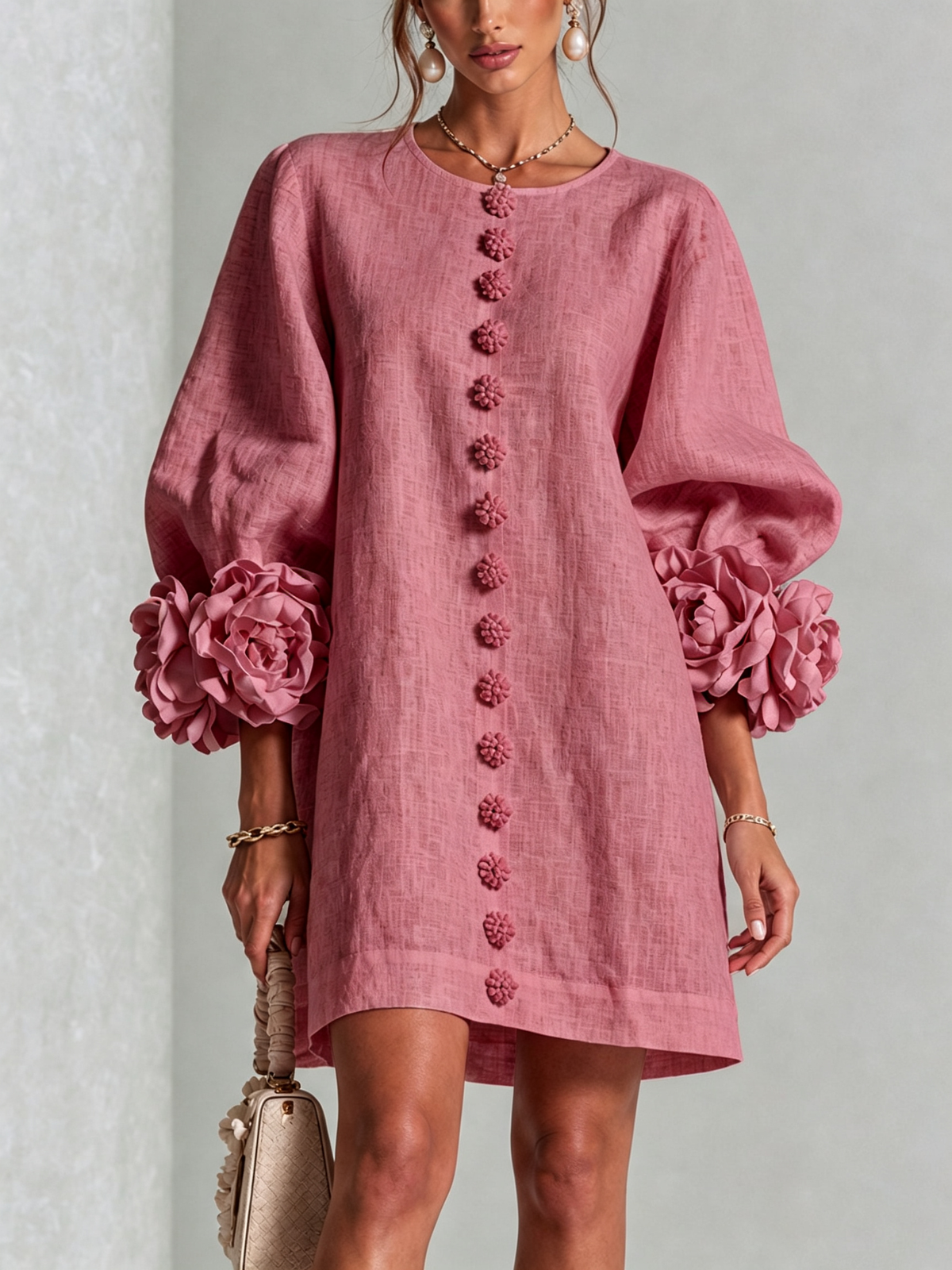 Blanche | Mini Robe Blanche Fleurie à Boutons et Manches Extravagantes