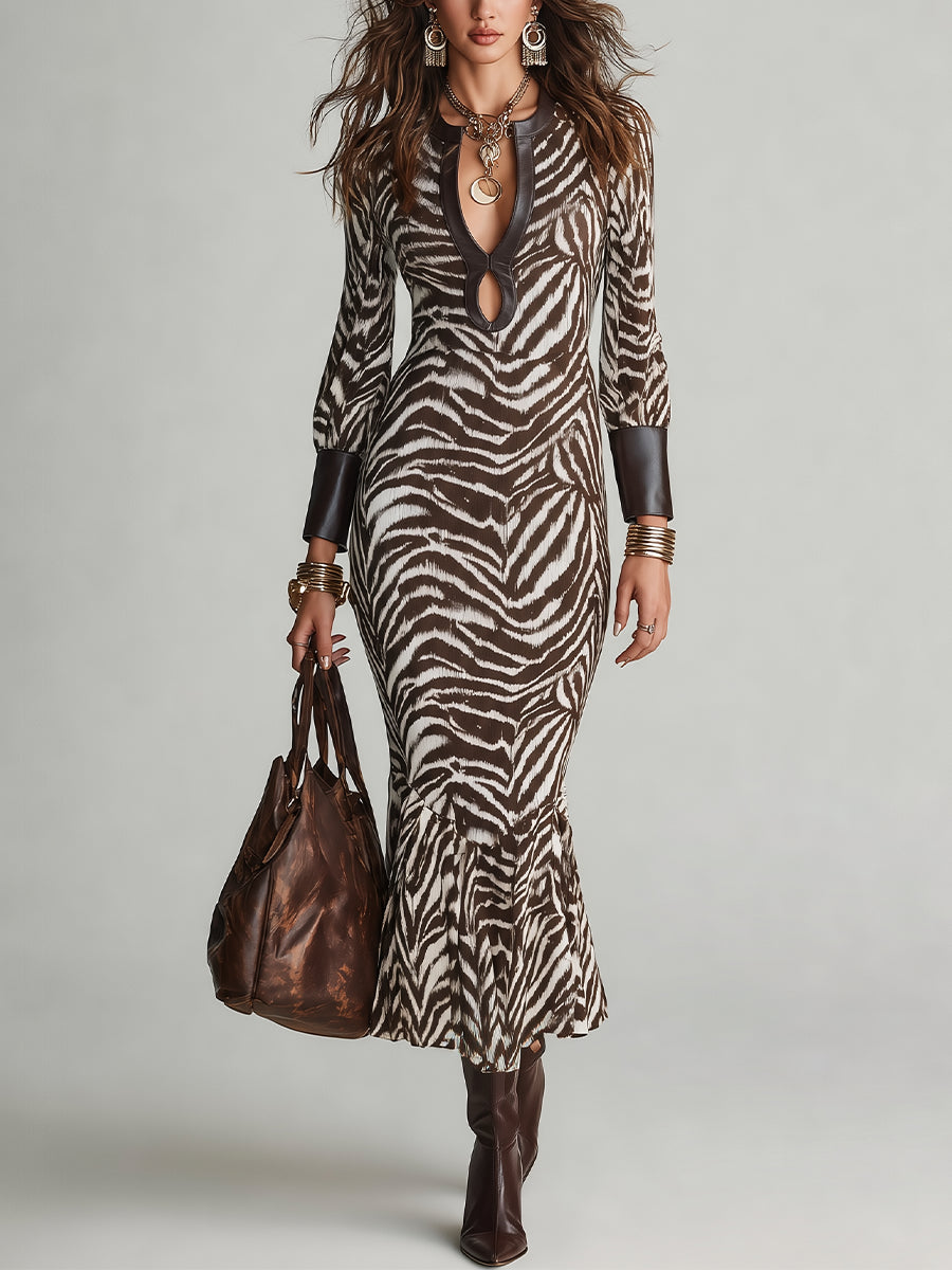 Marion | Robe Longue Marron Imprimé Zèbre à Encolure Découpée