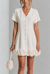 Lucienne | Mini Robe Élégante à Ourlet Fleuri
