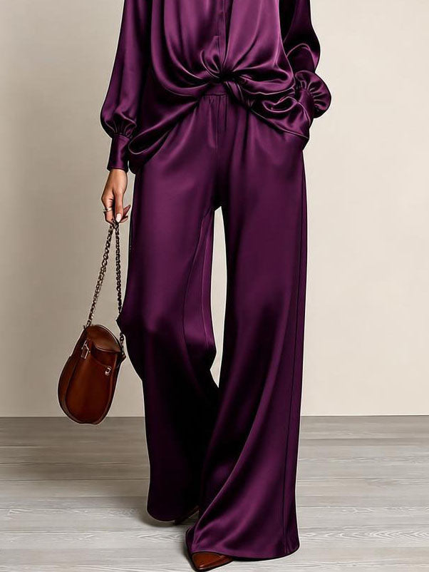 Amandine | Ensemble Deux Pièces en Satin Violet, Chemise Boutonnée Col Montant et Pantalon Large Taille Haute
