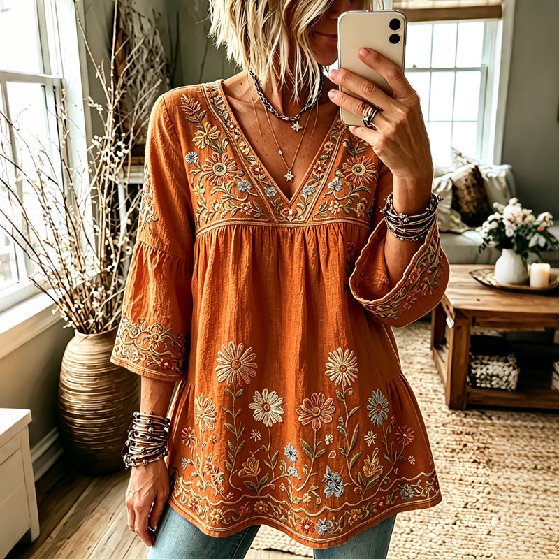 Blouse femme bohème brodée à col V
