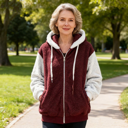 Veste polaire femme à capuche zippée et poches douillettes