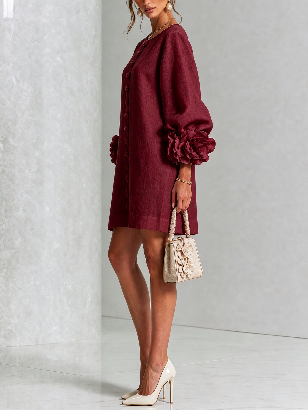 Blanche | Mini Robe Blanche Fleurie à Boutons et Manches Extravagantes