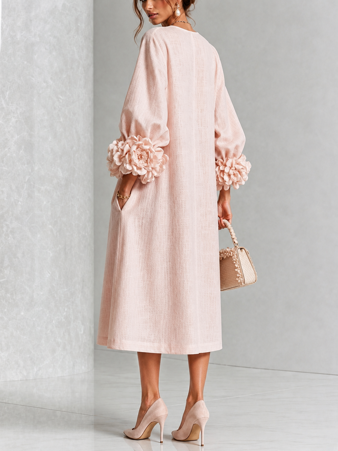 Rosine | Robe Midi Boutonnée Fleurie Rose à Manches Extravagantes
