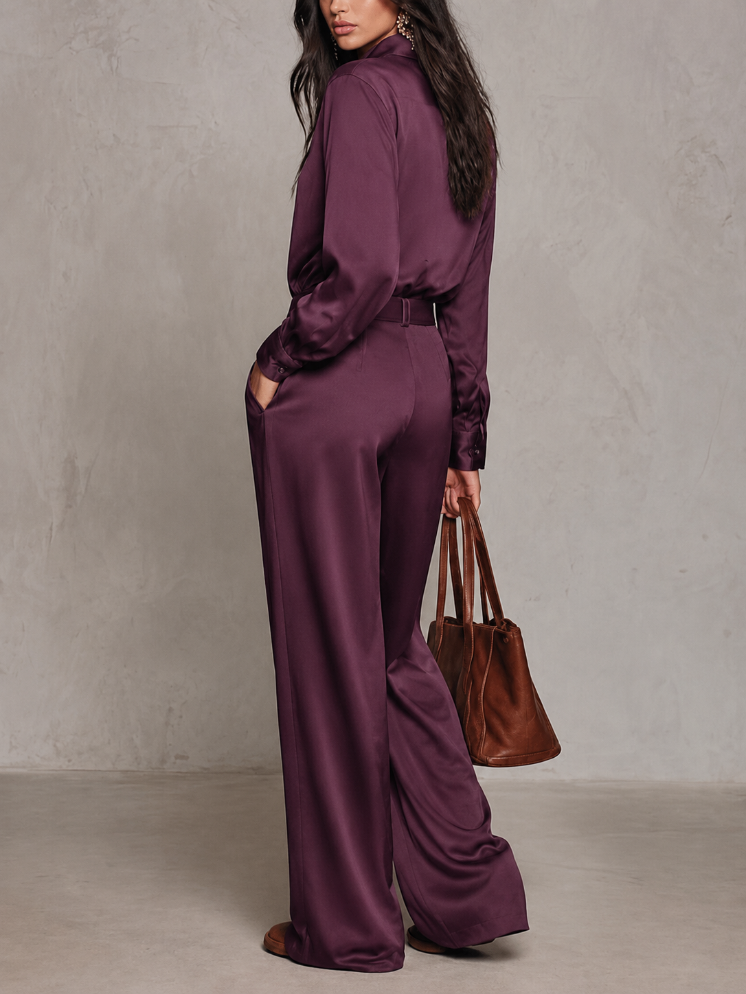 Micheline | Ensemble Deux Pièces en Satin Prune, Chemise et Pantalon Large (avec ceinture)