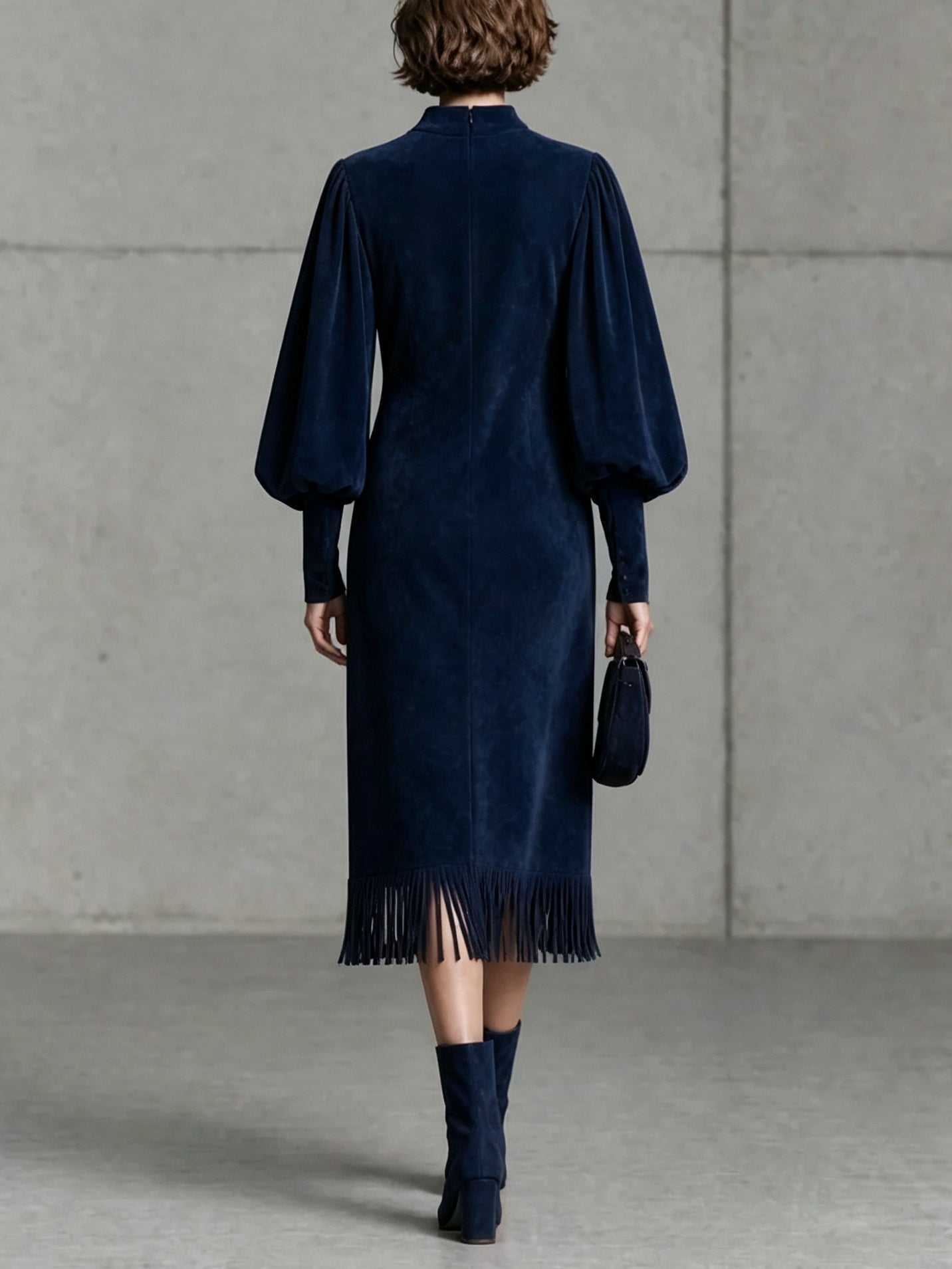 Simone | Robe Midi en Suédine Bleu Marine à Manches Ballon et Ourlet à Franges