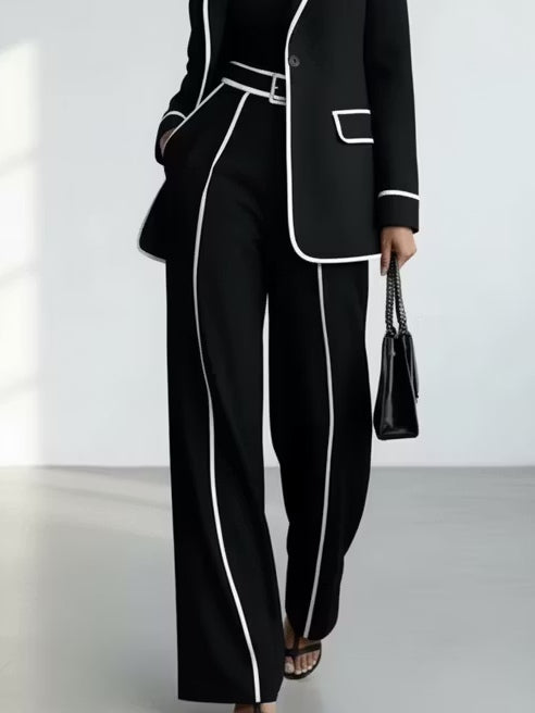 Valentine | Tailleur Deux Pièces Noir à Passepoils Contrastants, Blazer et Pantalon Large