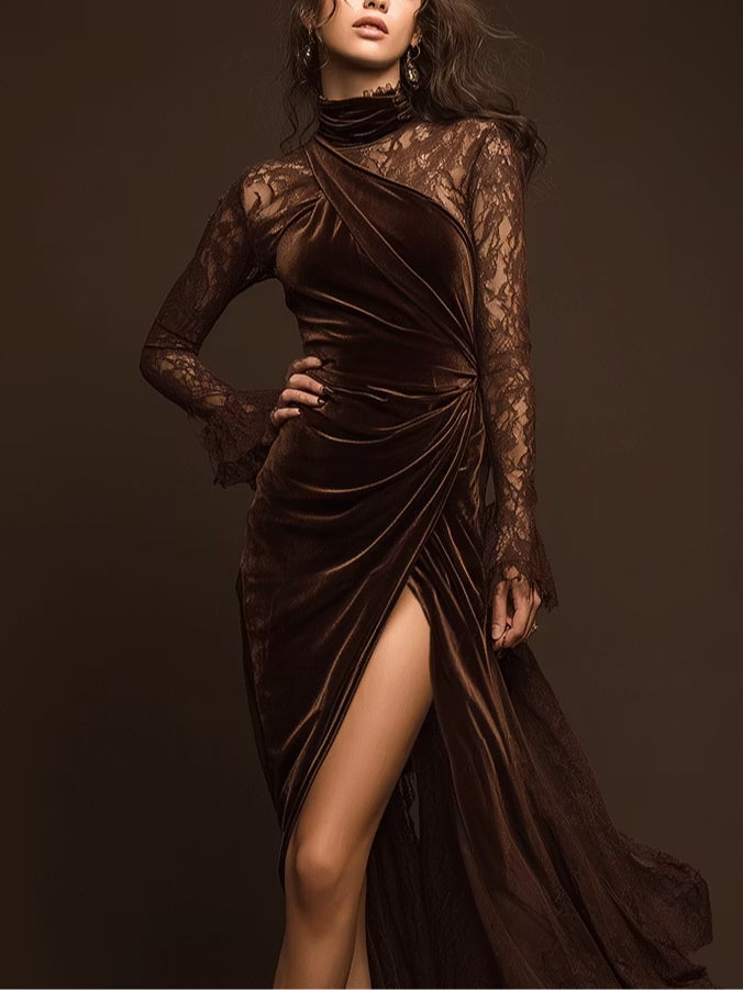 Francine | Robe Longue en Velours Marron à Col Montant, Empiècements en Dentelle et Fente Latérale