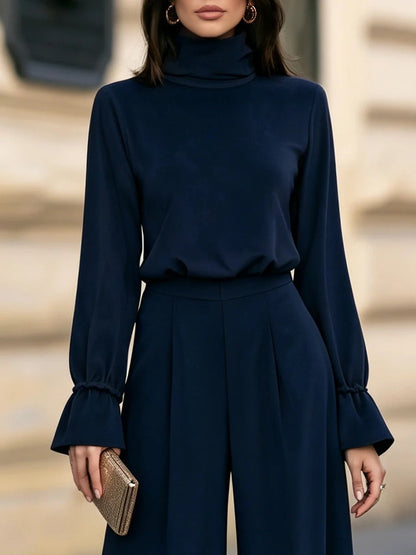 Laetitia | Ensemble Élégant Bleu Marine, Haut Col Roulé à Manches Évasées et Pantalon Large