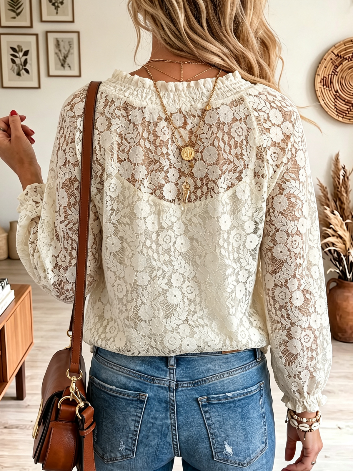 Blouse femme en dentelle florale à manches longues