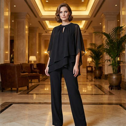Ensemble femme élégant avec tunique asymétrique et pantalon large