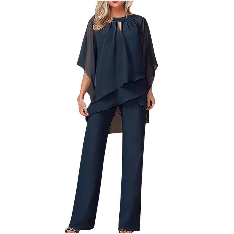 Ensemble femme élégant avec tunique asymétrique et pantalon large