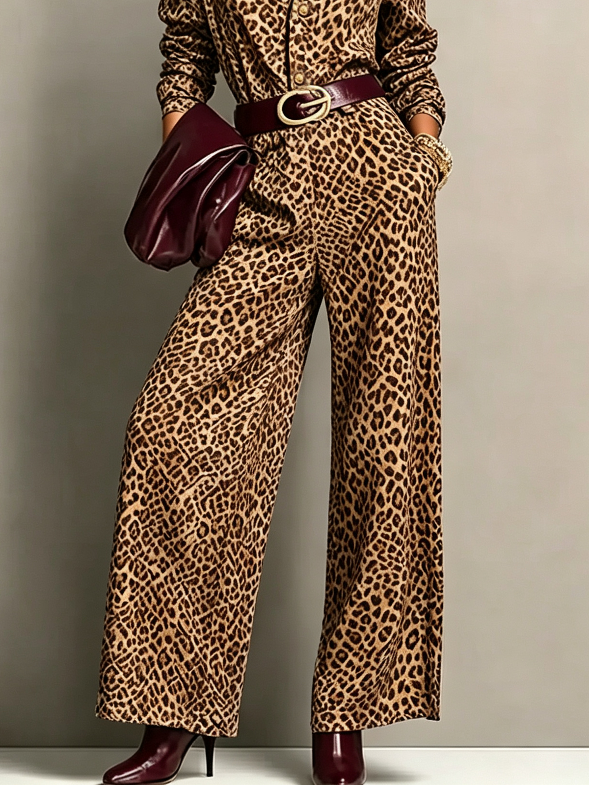 Zélie | Combinaison Pantalon Large Imprimé Léopard Boutonnée à Manches Longues