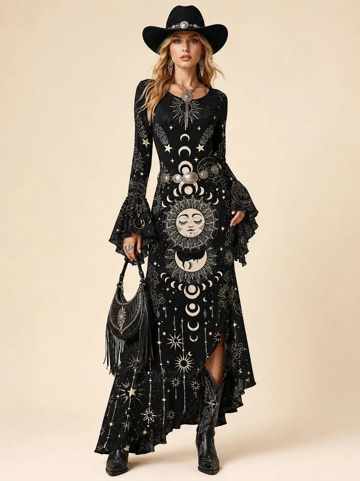 Virginie | Robe Longue Noire à Manches Longues et Imprimé Céleste Soleil, Lune et Étoiles